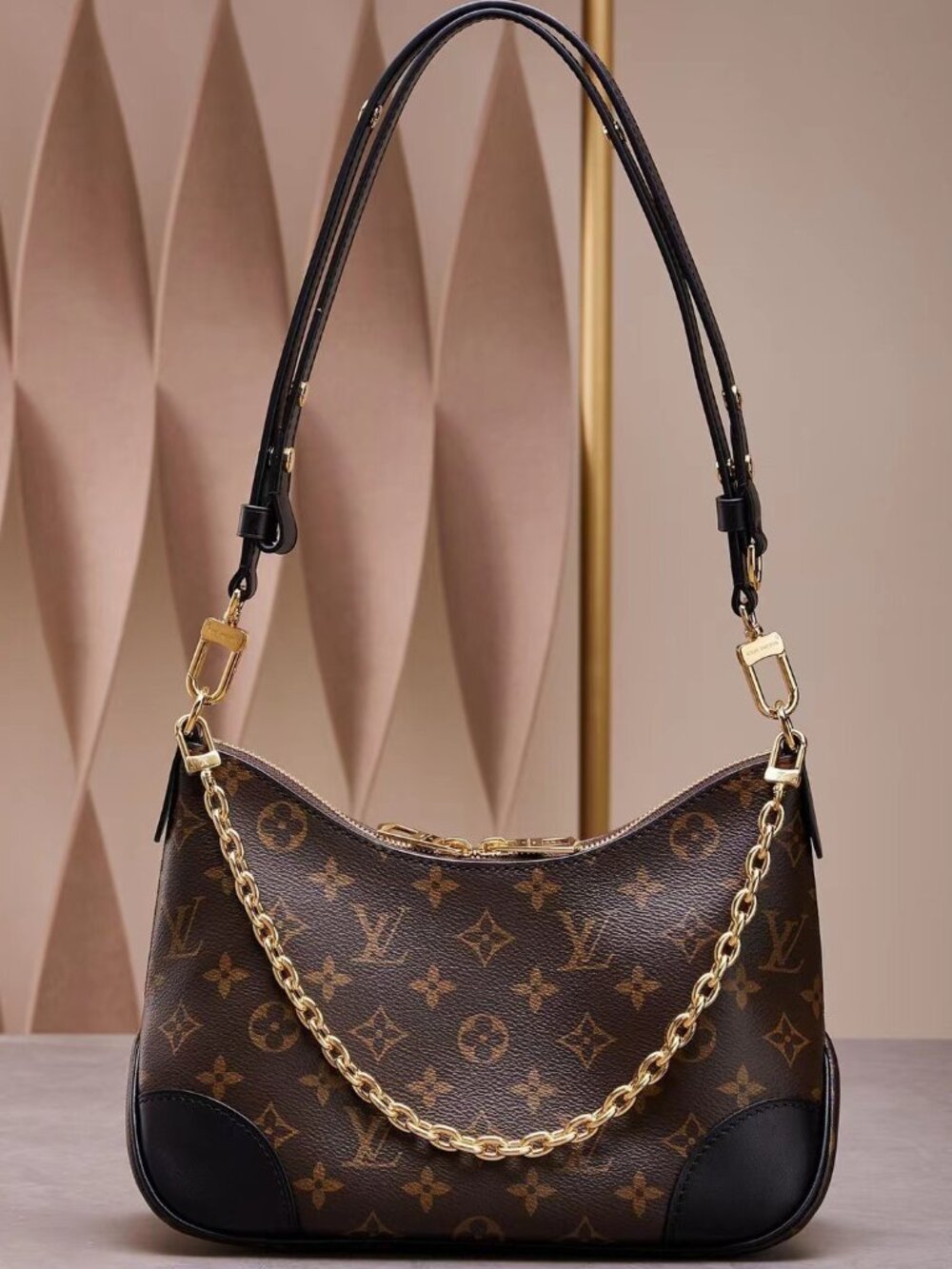 🍷LV Boulogne Bag with gold chain and black leather strap - Picture 3 of 7